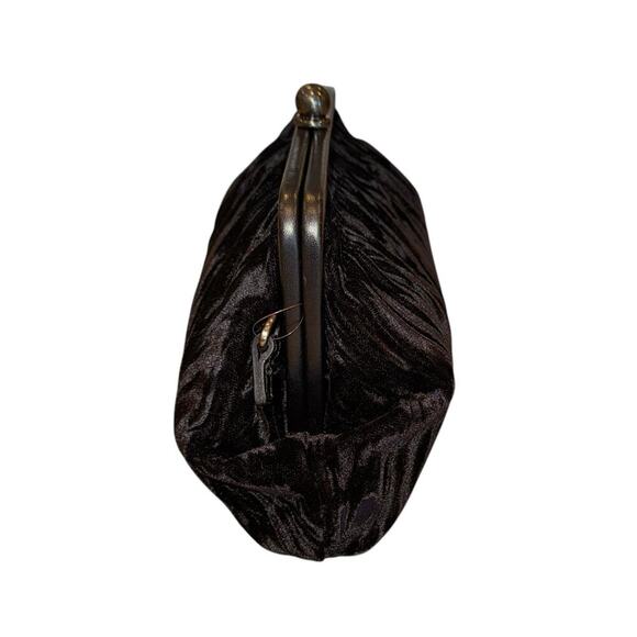 NWT Patricia Nash Elaine Velvet Frame Clutch Crossbody Black with Dust Bag - Picture 5 of 9